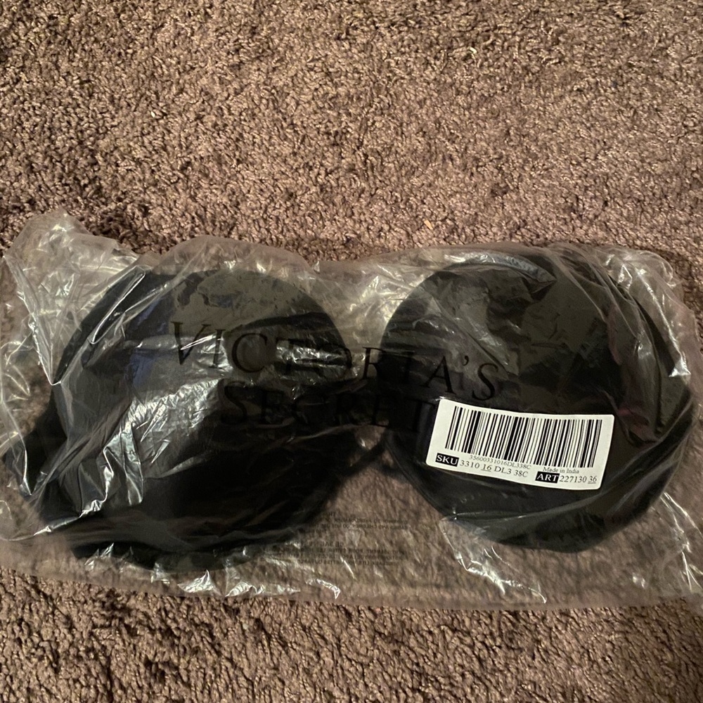 Black Victoria secret bombshell plunge bra